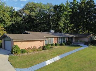 2017 Hillcreek Rd, Collinsville, IL 62234