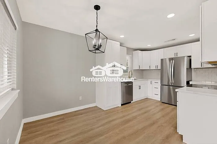 507 S Spring Creek Dr — Photo 18