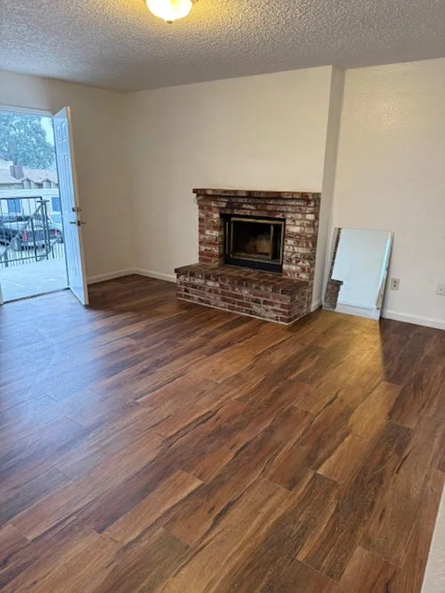 3 bed, 1.5 bath, 1149 sqft, $1,450 — Photo 2