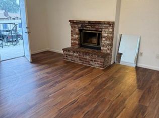 6309 Castleford St #D, Bakersfield, CA 93313