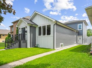 2563 Maple St, River Grove, IL 60171