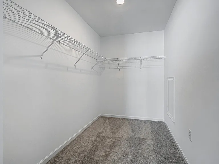 41 Long Bend Dr #14 — Photo 18