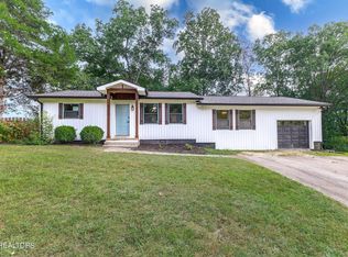 1612 NW Helmbolt Rd, Knoxville, TN 37909