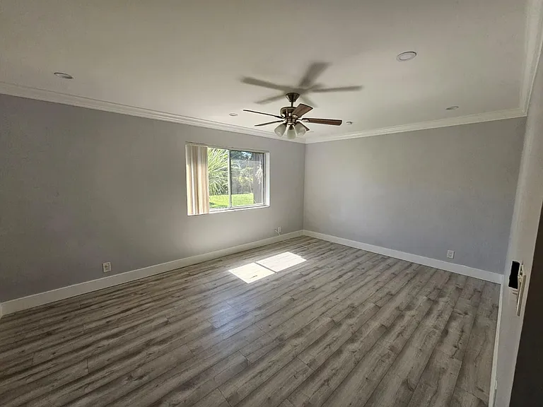 2148 Sherwood Forest Blvd #4 — Photo 12
