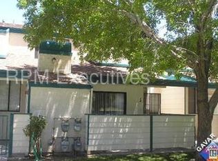 44448 15th St E APT 5, Lancaster, CA 93535