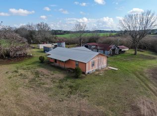 1431 Brown Rd, Defuniak Springs, FL 32433