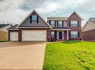 1604 Hills Dr, Evansville, IN 47720