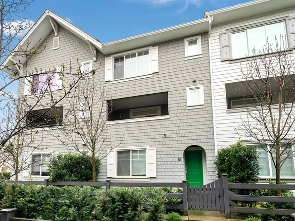 15487 99a Ave #60, Surrey, BC V3R 7N1