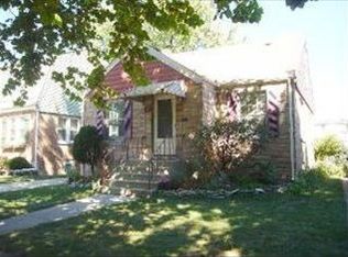 9627 S Francisco Ave, Evergreen Park, IL