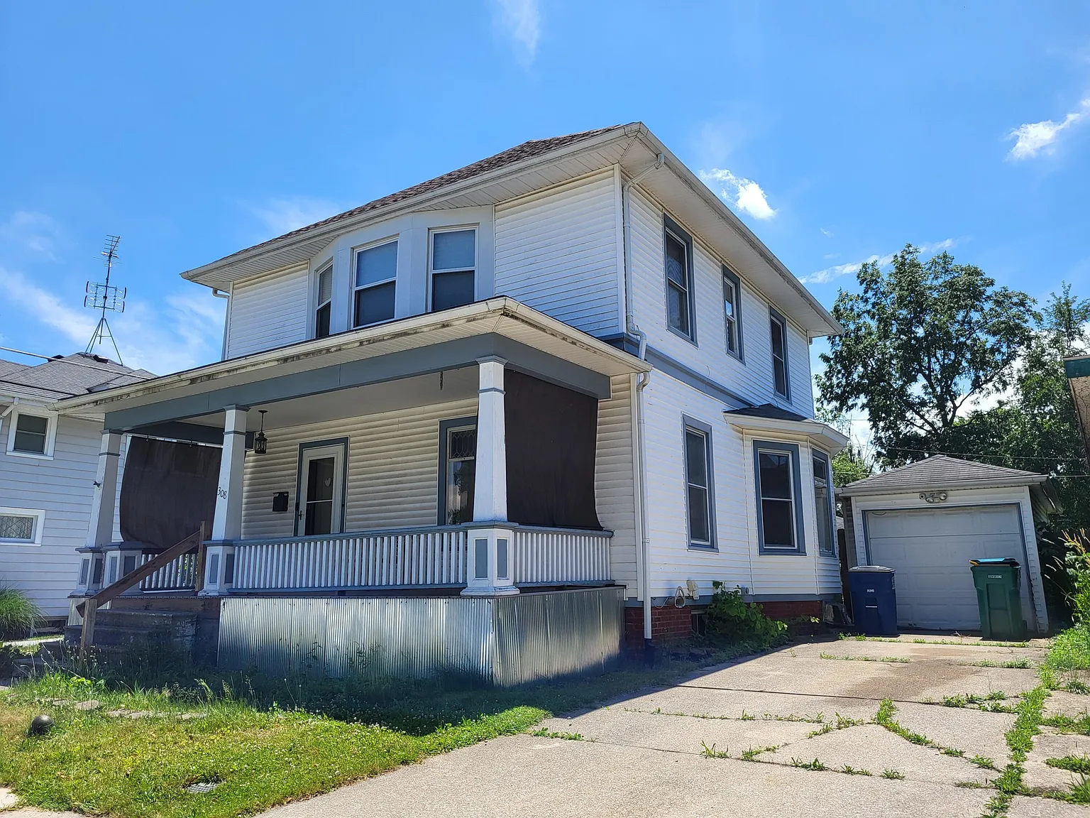 308 2nd St photo 1