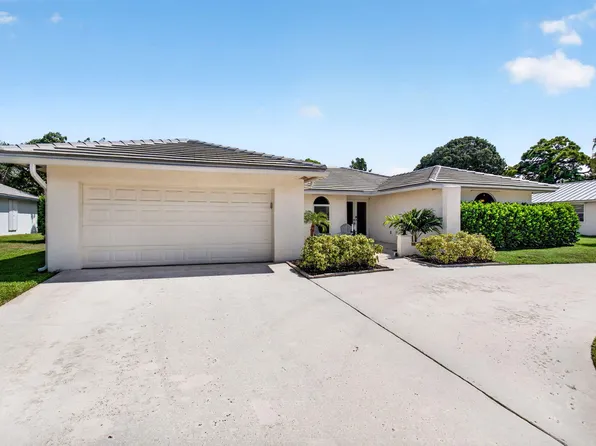 2432 NW Timbercreek Circle, Boca Raton, FL 33431