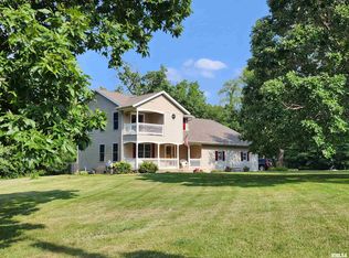 1916 N Ellory Rd, Peoria, IL 61604