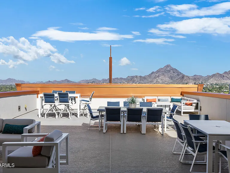 2211 E Camelback Rd #207 — Photo 34