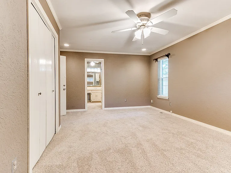 6313 Avalon Ln — Photo 26