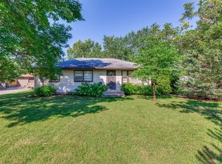 5479 Adams St, Mounds View, MN 55112