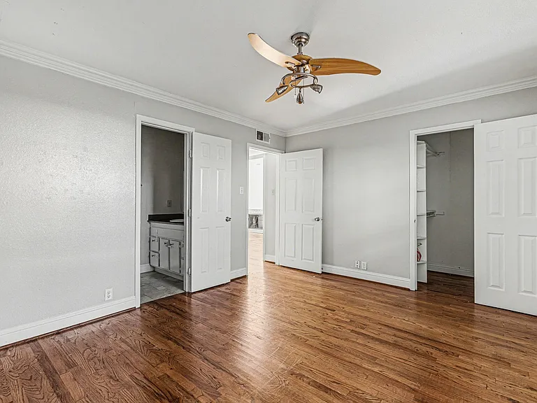 5222 Fleetwood Oaks Ave #111 — Photo 10