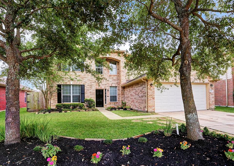 1st image of 21519 Elm Hurst Ln