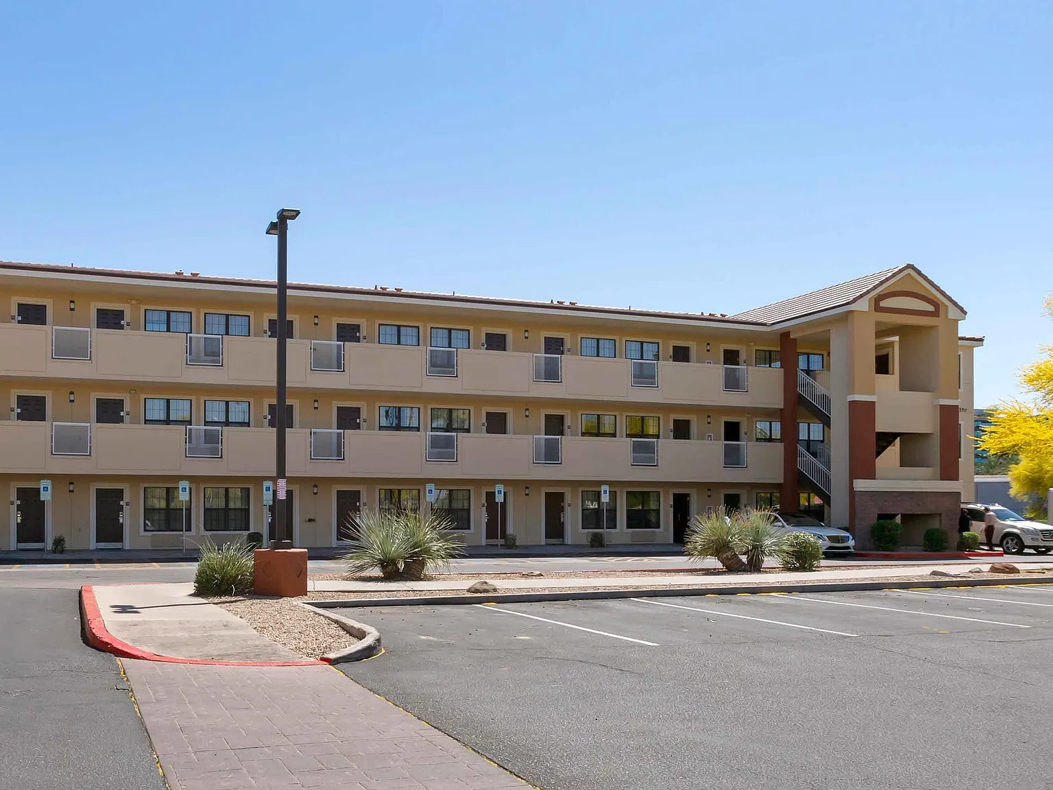 Phoenix - Scottsdale - North — Photo 1