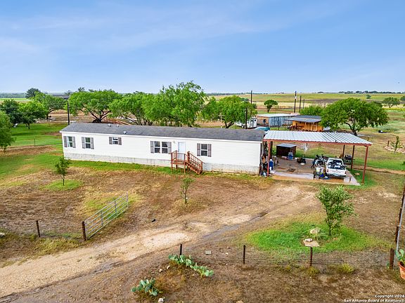 2nd image of 1130 County Road 101