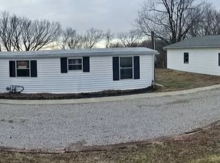 113 S Broadway St, Lockridge, IA 52635