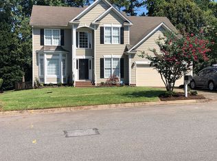 5212 Harrington Grove Dr, Raleigh, NC 27613