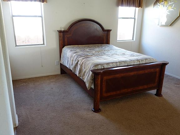 5th image of 18423 N Devon Dr