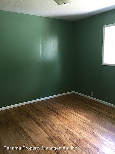2nd image of 380 Mulberry Ave APT 1