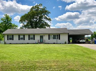 1930 Concord Ln, Hopkinsville, KY 42240
