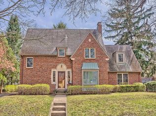 409 W Delaware Ave, Urbana, IL