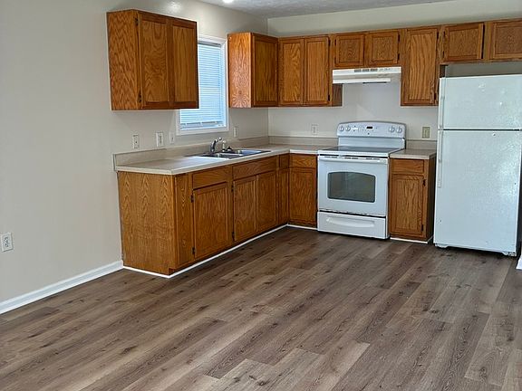 2nd image of 6186 W Grenada St