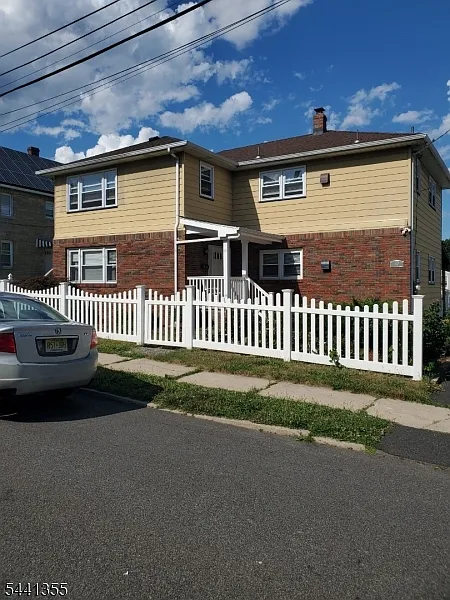 32 Harding Ct #2