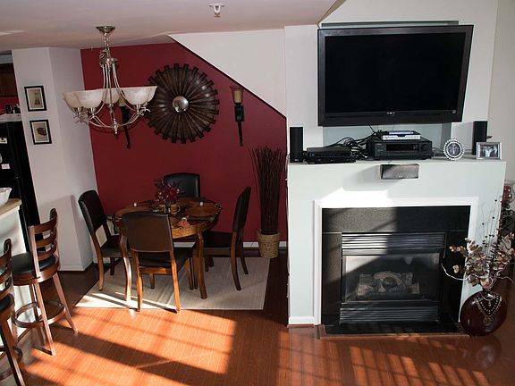5th image of 947 Pine Forest Ln Unit 1911