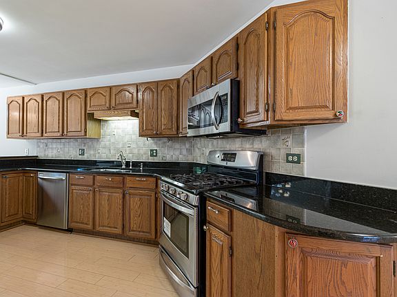 3rd image of 1070 Sweetflower Dr #1070
