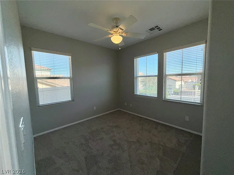 8565 Vestia Ct — Photo 11
