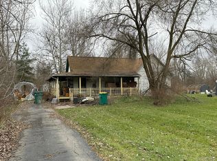 31023 West Rd, New Boston, MI 48164