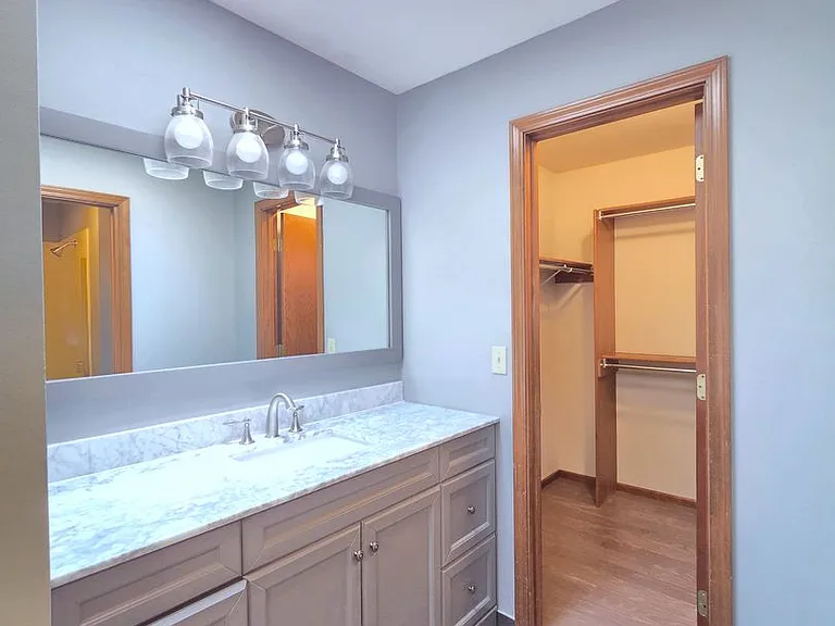3425 E 61st Ave — Photo 27