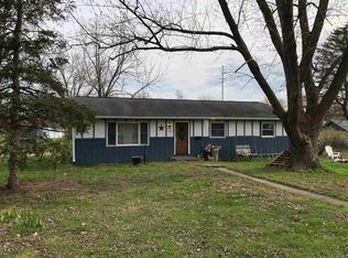 720 E 12th St, Rochester, IN 46975