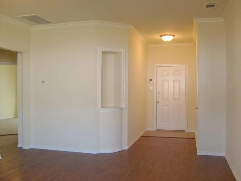 819 Hibiscus Trl — Photo 7