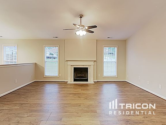 3rd image of 205 Brookstone Dr