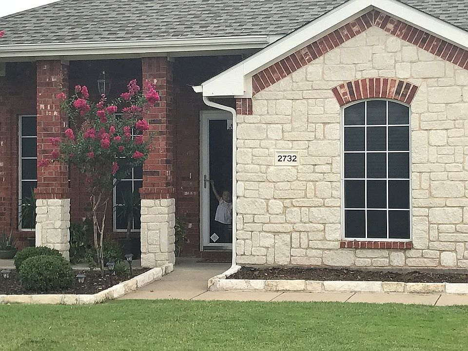 2nd image of 2732 Cobblestone Dr