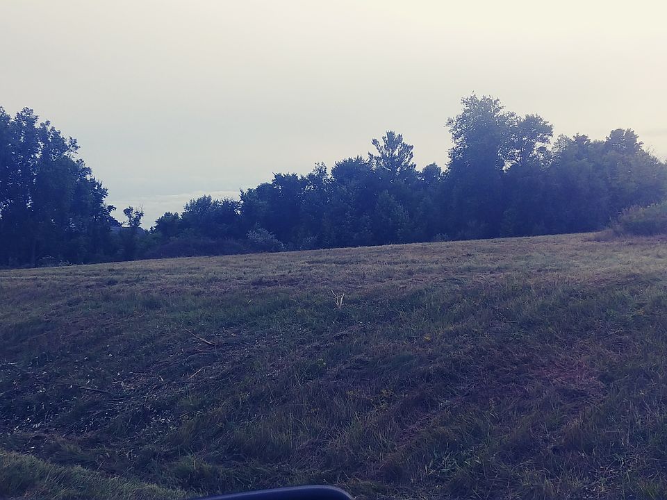 1st image of Highland Dr
