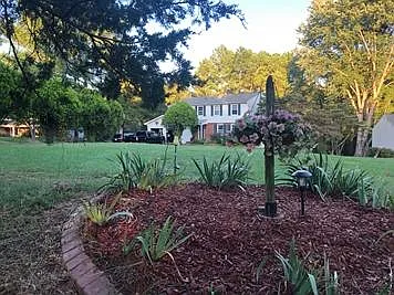 1161 Kettle Pond Ln — Photo 3