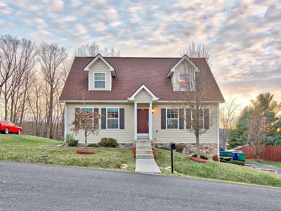1st image of 280 Robin Hood Dr