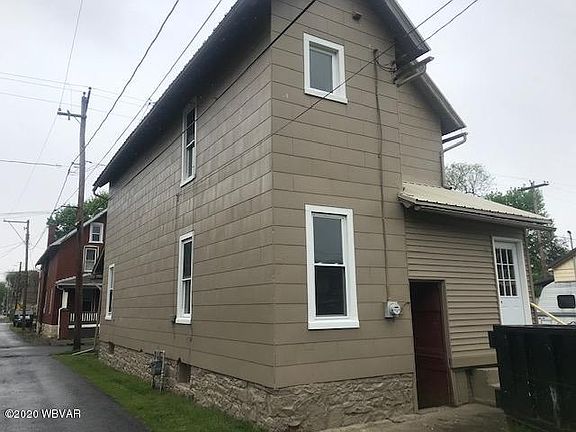 4th image of 113 W Park St