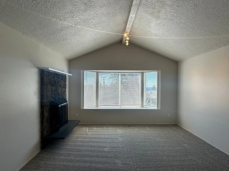 1704-1714 SW 58th Ave — Photo 24