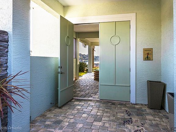 5th image of 27 Spinaker Cir