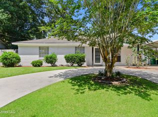 7201 Knollwood Dr, Biloxi, MS 39532