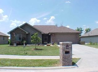 3625 S Leawood Ave, Springfield, MO 65807