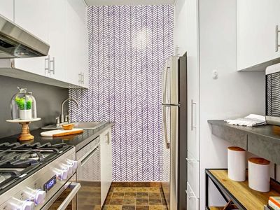 311 E 71st St APT 8A, Manhattan, NY, 10021