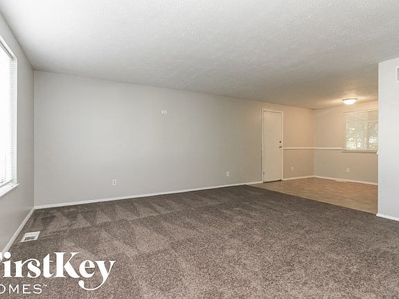 5th image of 2530 Fairhaven Dr